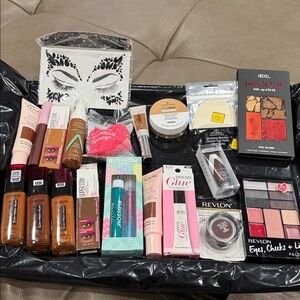 Makeup bundle 9